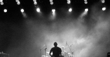 Comprendre le rôle du Community Manager dans la carrière d&rsquo;un groupe de Metal.